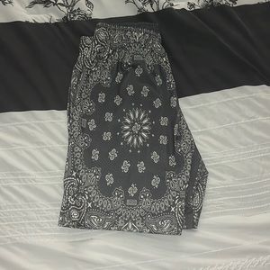 Men’s BRAVEST Studio Grey Paisley Shorts